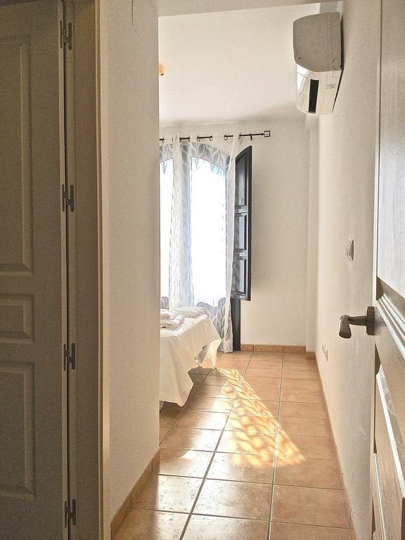 Velez Apartment Vélez de Benaudalla Εξωτερικό φωτογραφία